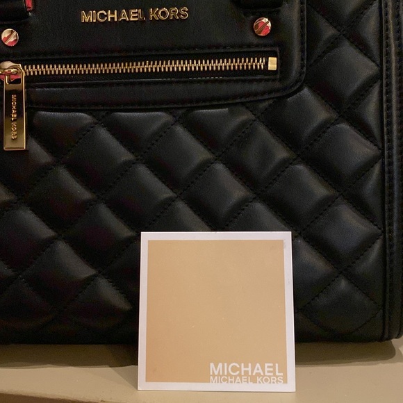 MICHAEL KORS Selma Black Quilted Leather Crossbody Satchel Shoulder Bag - Picture 10 of 16